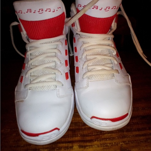 Air Jordan’s 17 - Picture 2 of 3